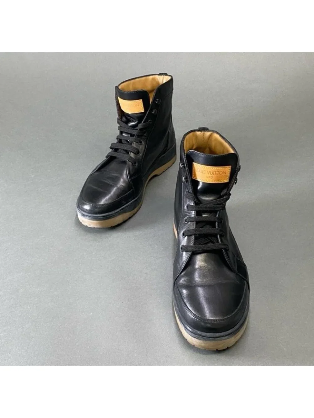 Louis Vuitton LV Logo Lace Up Boots Shoes 7 Black Leather - Picture 4 of 12